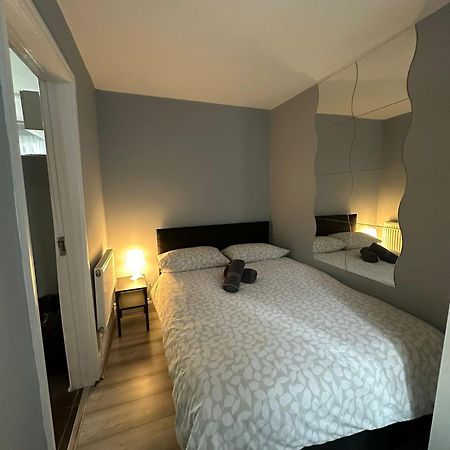 Central London - Ground Floor 2 Bedrooms Apartment Εξωτερικό φωτογραφία