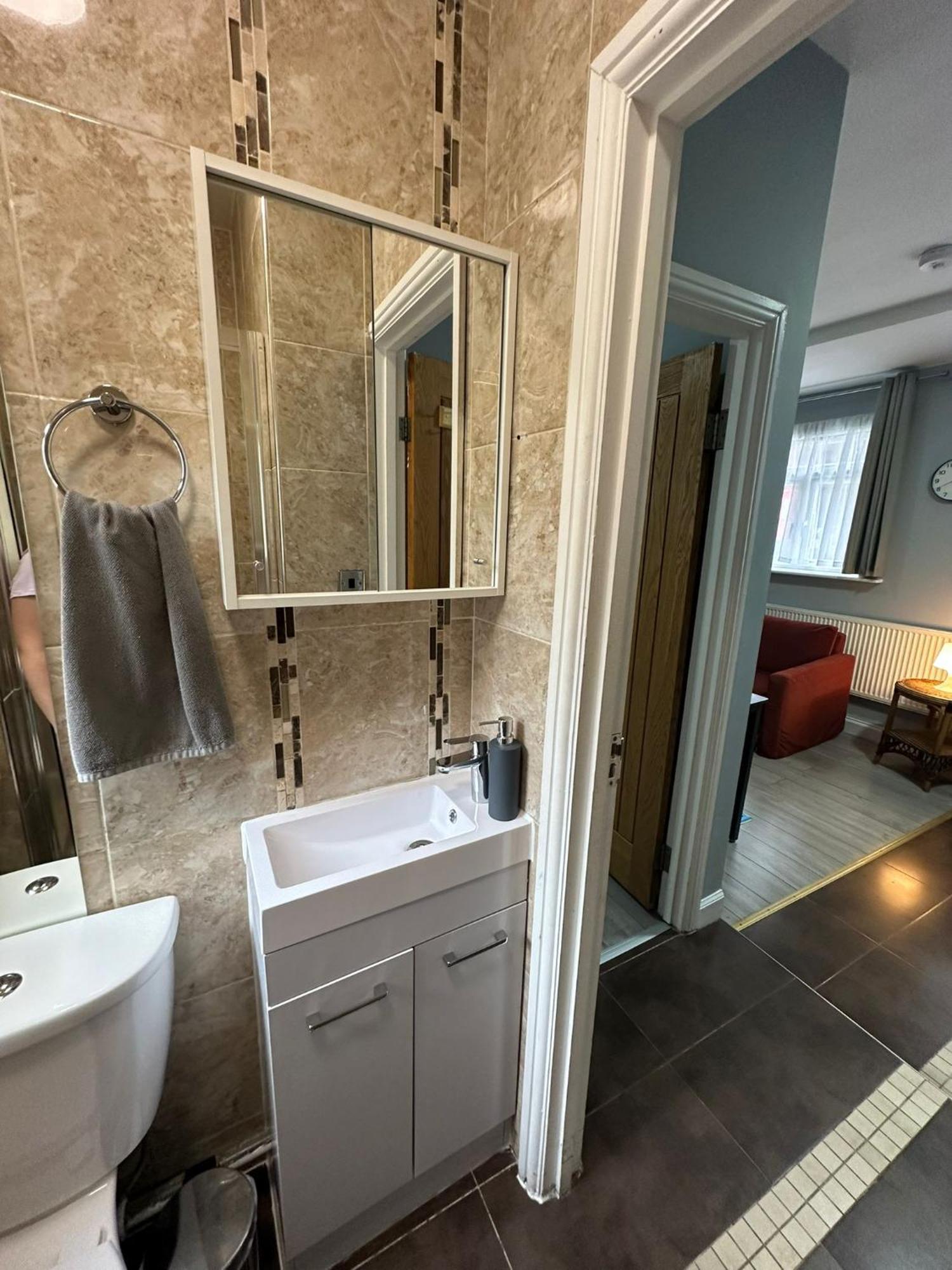 Central London - Ground Floor 2 Bedrooms Apartment Εξωτερικό φωτογραφία