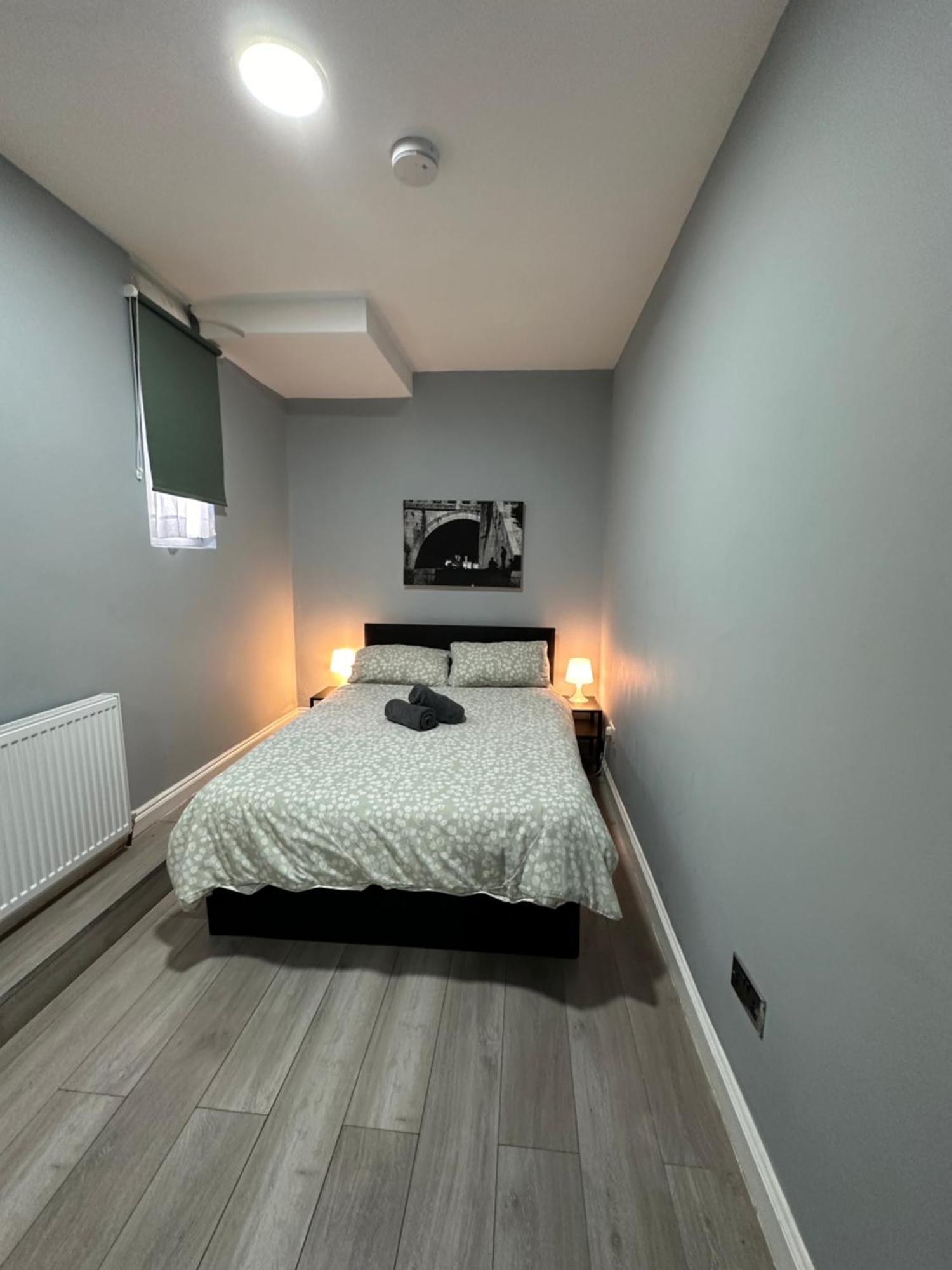 Central London - Ground Floor 2 Bedrooms Apartment Εξωτερικό φωτογραφία